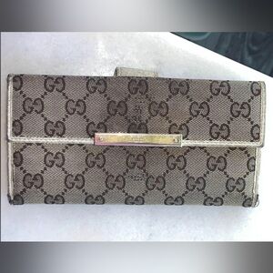 Authentic GUCCI Beige Guccissima Canvas Long Wallet w/ White Continental Leather